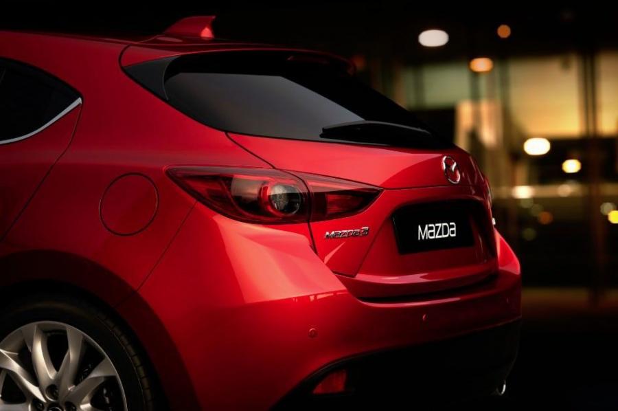  Mazda3 Hatchback 2014 года  (фото 2 из 131)